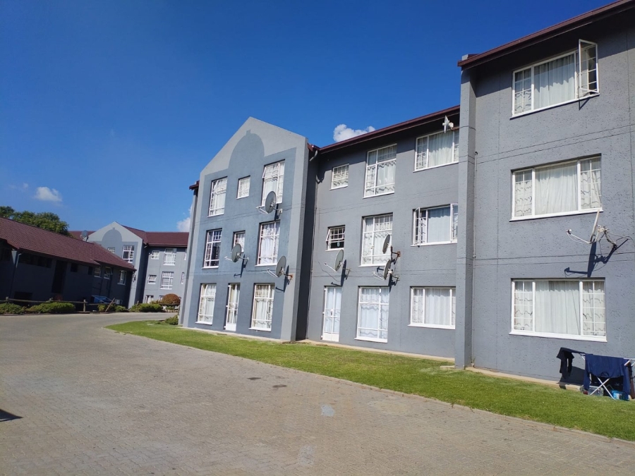 2 Bedroom Property for Sale in Alan Manor Gauteng