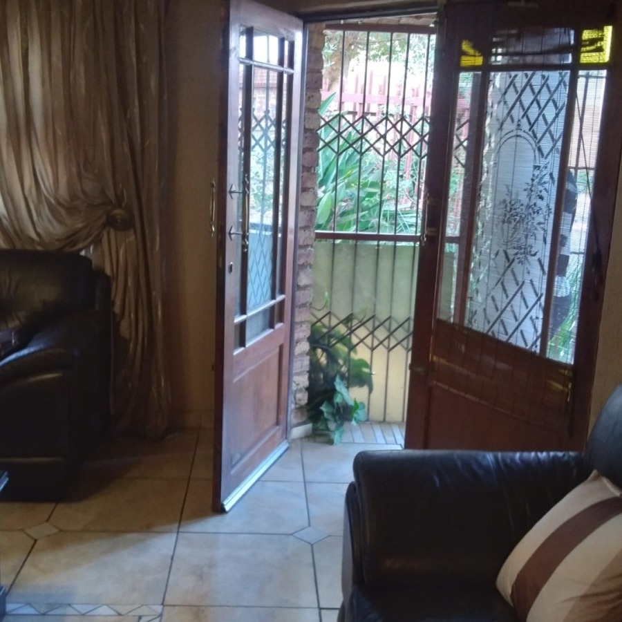 2 Bedroom Property for Sale in Atteridgeville Gauteng