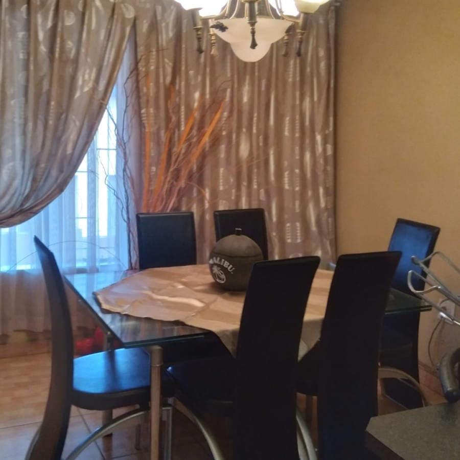 2 Bedroom Property for Sale in Atteridgeville Gauteng
