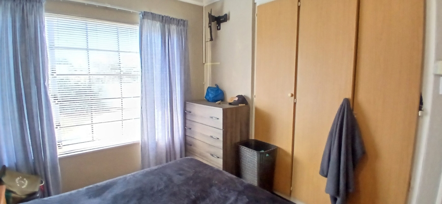 2 Bedroom Property for Sale in Heuweloord Gauteng