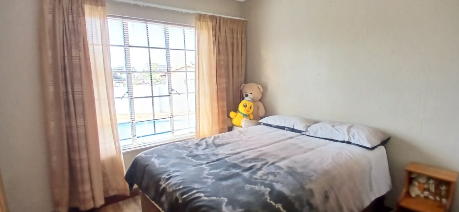 2 Bedroom Property for Sale in Heuweloord Gauteng
