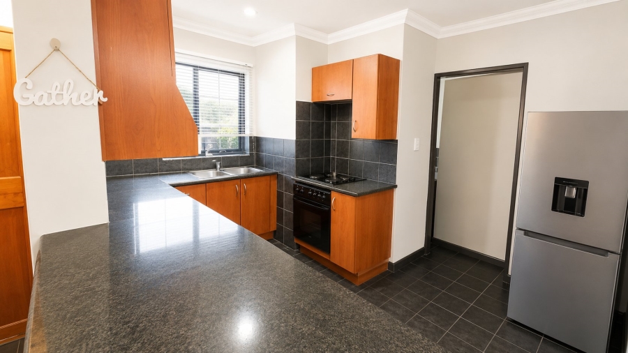 1 Bedroom Property for Sale in Noordwyk Gauteng