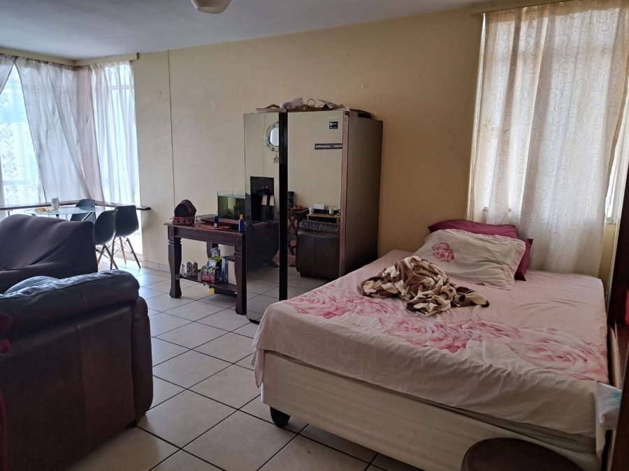 1 Bedroom Property for Sale in Arcadia Gauteng