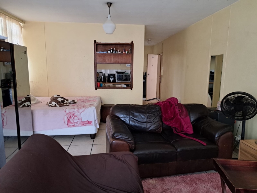 1 Bedroom Property for Sale in Arcadia Gauteng