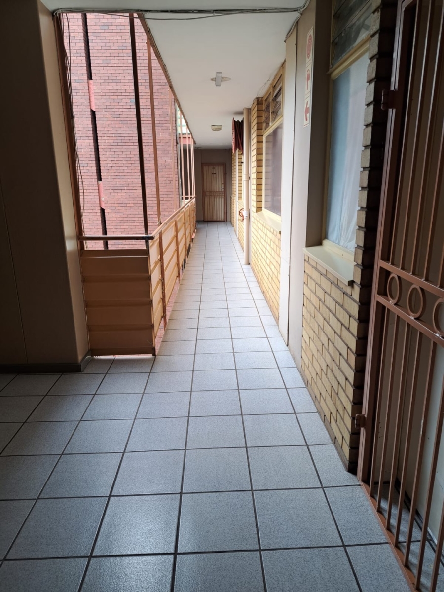 1 Bedroom Property for Sale in Arcadia Gauteng