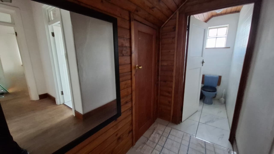 3 Bedroom Property for Sale in Orange Grove Gauteng