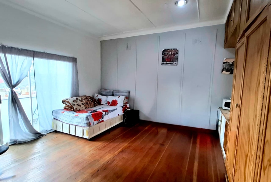 3 Bedroom Property for Sale in Orange Grove Gauteng