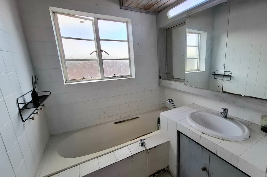 3 Bedroom Property for Sale in Orange Grove Gauteng
