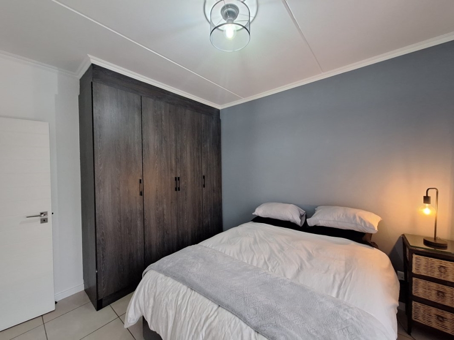 3 Bedroom Property for Sale in Greenstone Crest Gauteng