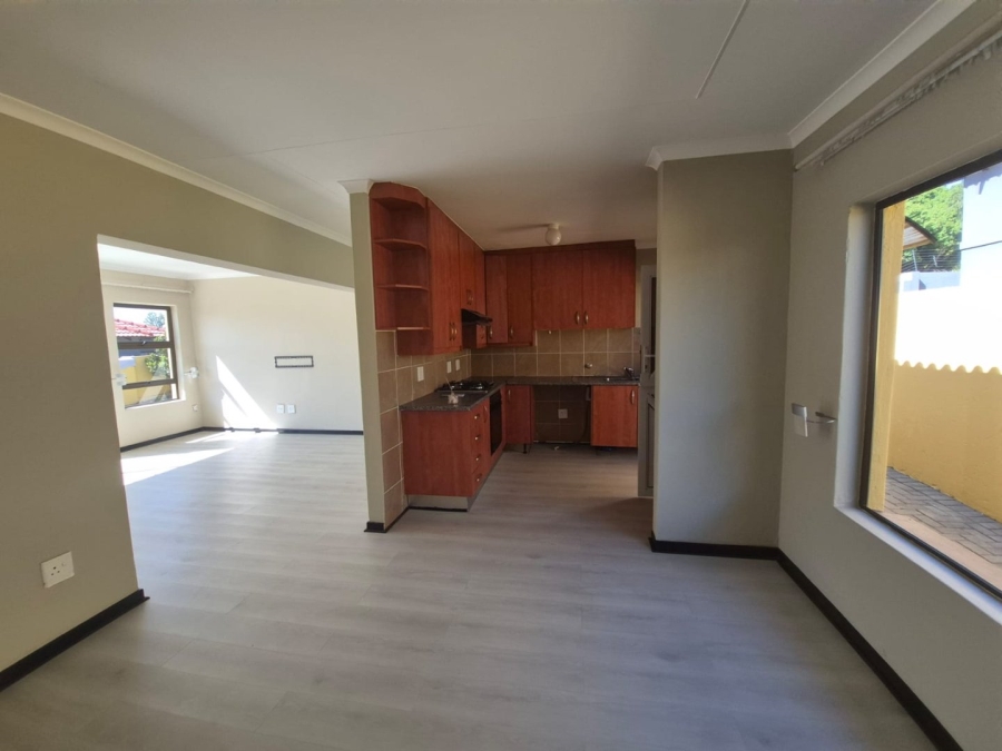 To Let 2 Bedroom Property for Rent in Greengate Gauteng