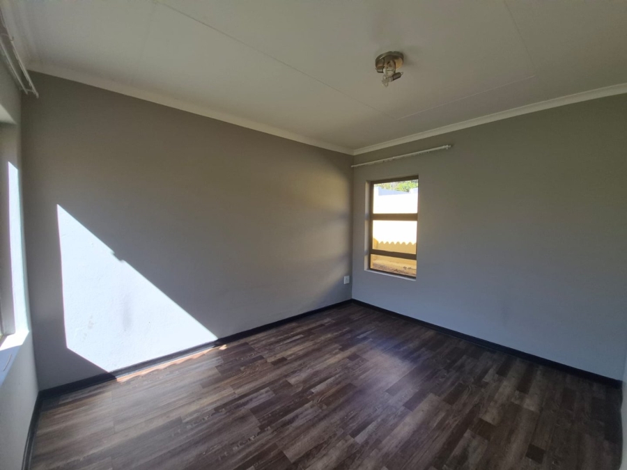 To Let 2 Bedroom Property for Rent in Greengate Gauteng