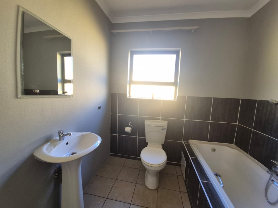 To Let 2 Bedroom Property for Rent in Greengate Gauteng