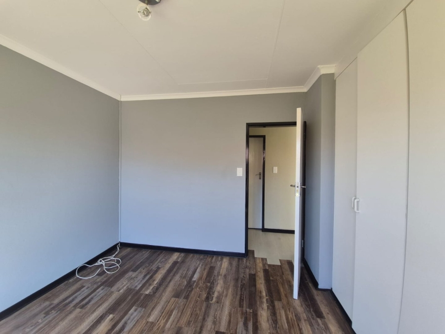 To Let 2 Bedroom Property for Rent in Greengate Gauteng