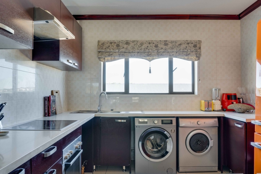 3 Bedroom Property for Sale in Blue Hills Gauteng