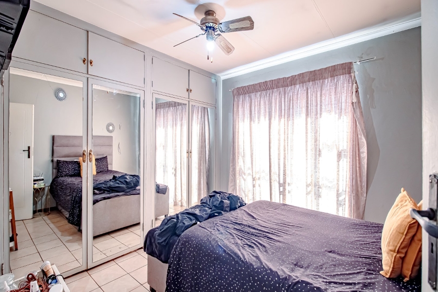 4 Bedroom Property for Sale in Sinoville Gauteng