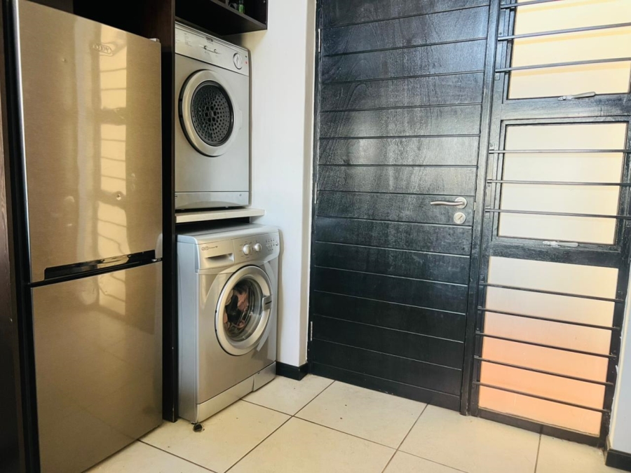 2 Bedroom Property for Sale in Greenstone Hill Gauteng