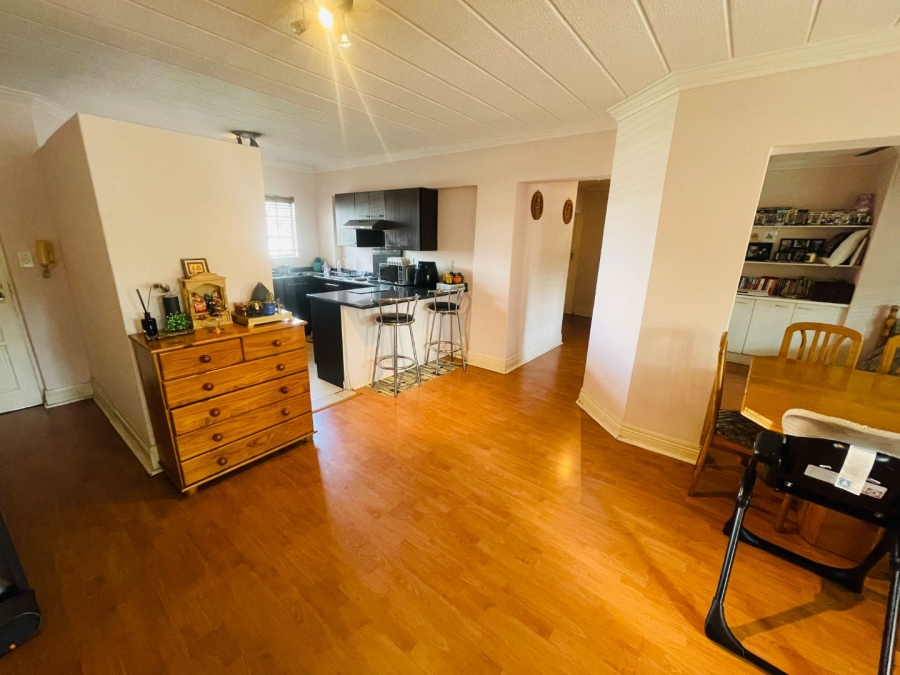 2 Bedroom Property for Sale in Morningside Gauteng