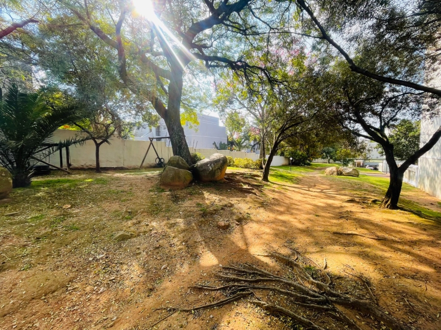 2 Bedroom Property for Sale in Morningside Gauteng