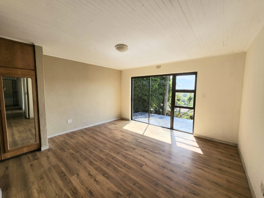 5 Bedroom Property for Sale in Kloofendal Gauteng