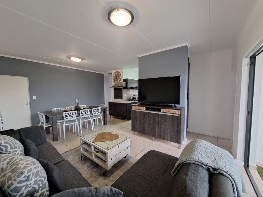 3 Bedroom Property for Sale in Greenstone Hill Gauteng