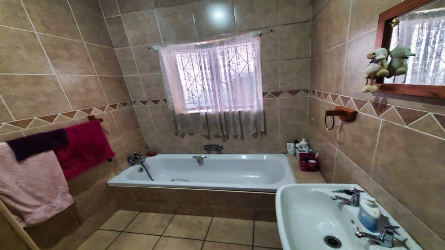 3 Bedroom Property for Sale in Benoni Central Gauteng