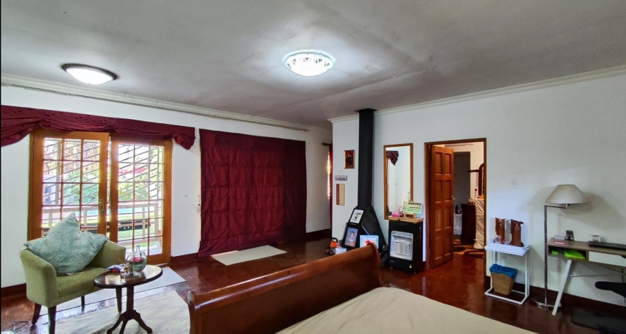 5 Bedroom Property for Sale in Van Riebeeck Park Gauteng