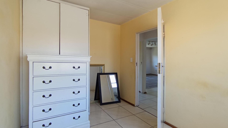 2 Bedroom Property for Sale in Vorna Valley Gauteng
