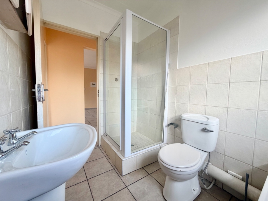 2 Bedroom Property for Sale in Birchleigh Gauteng