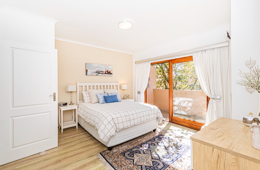 2 Bedroom Property for Sale in Noordheuwel Gauteng