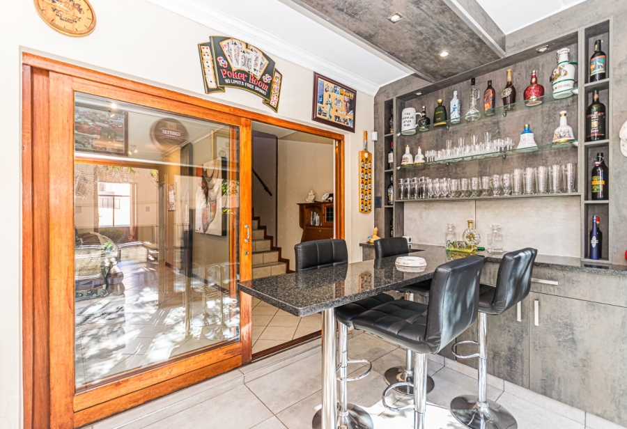 2 Bedroom Property for Sale in Noordheuwel Gauteng