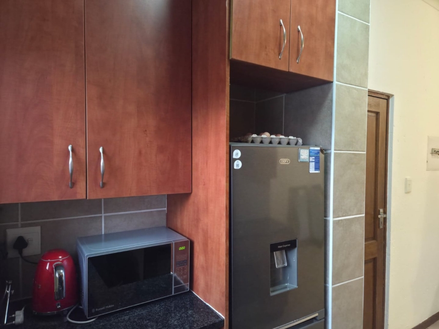 2 Bedroom Property for Sale in Helderwyk Gauteng