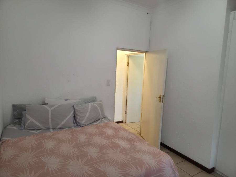 2 Bedroom Property for Sale in Helderwyk Gauteng