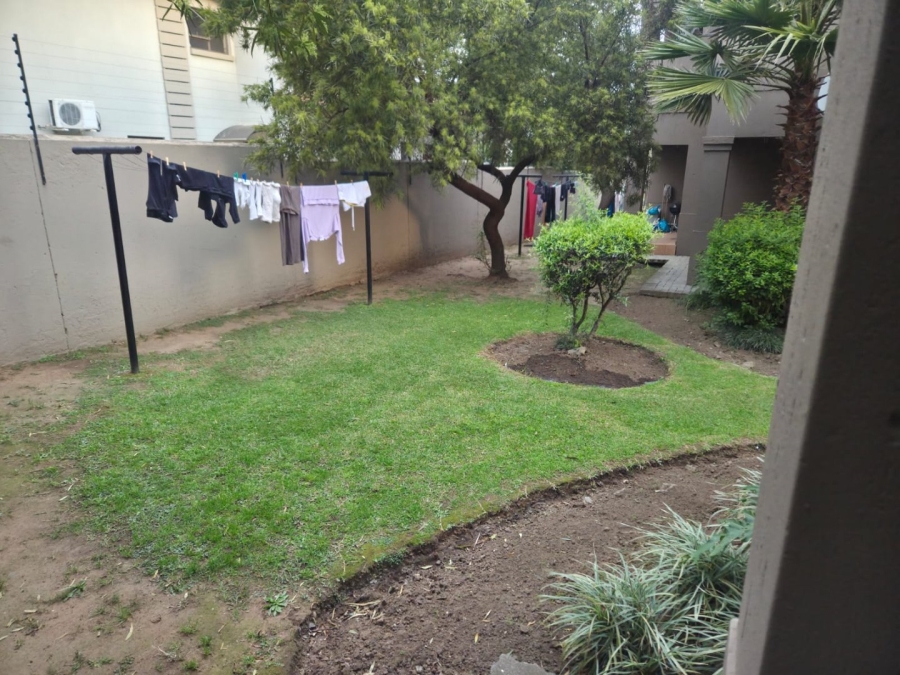 2 Bedroom Property for Sale in Helderwyk Gauteng