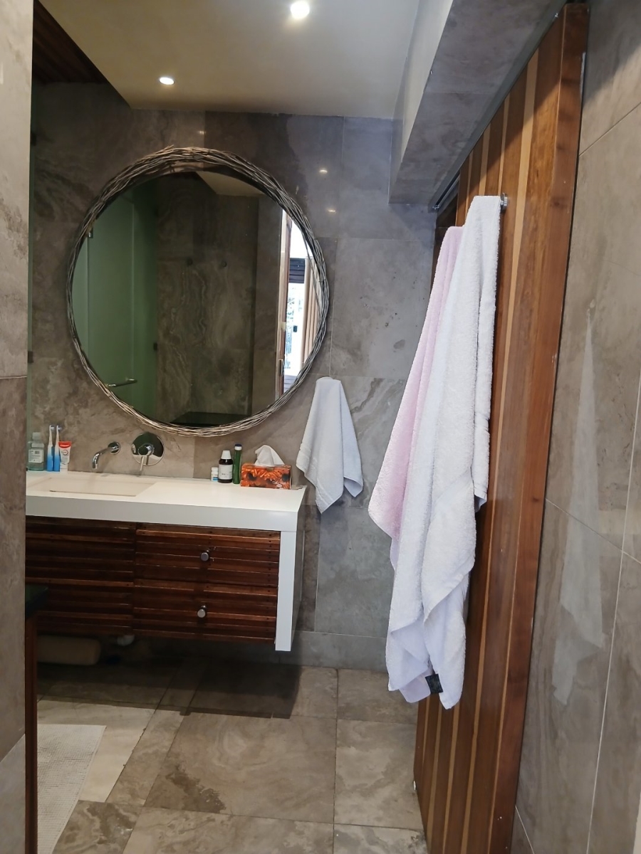 To Let 3 Bedroom Property for Rent in Illovo Gauteng