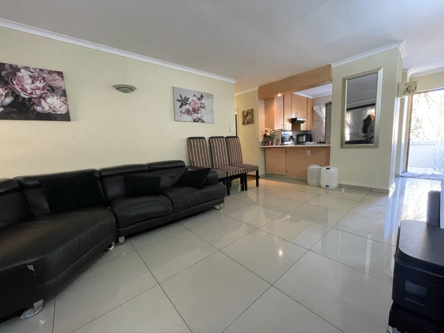 3 Bedroom Property for Sale in Faerie Glen Gauteng