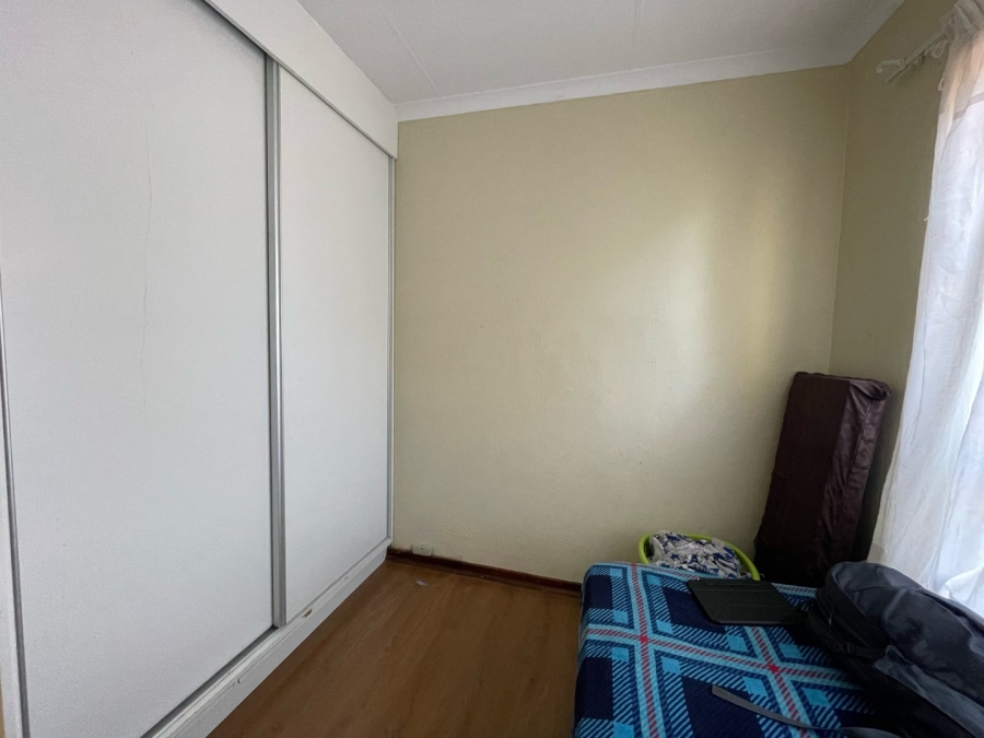 3 Bedroom Property for Sale in Faerie Glen Gauteng