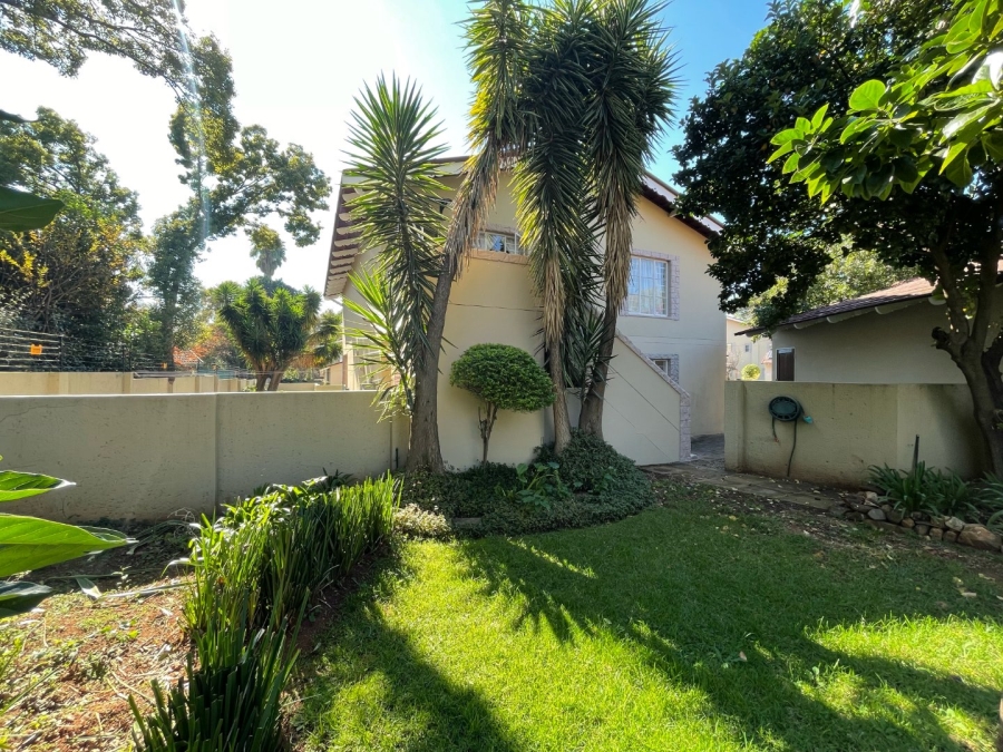 3 Bedroom Property for Sale in Faerie Glen Gauteng