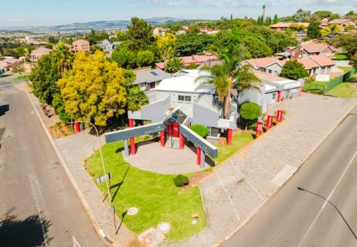 Commercial Property for Sale in Glenvista Gauteng