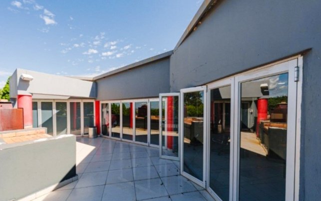Commercial Property for Sale in Glenvista Gauteng