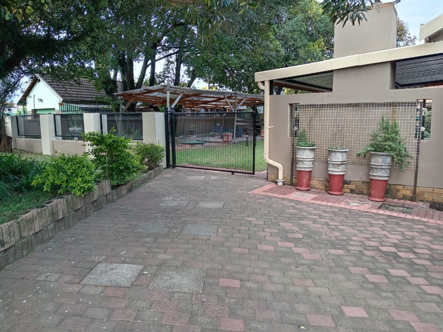 4 Bedroom Property for Sale in Riamar Park Gauteng