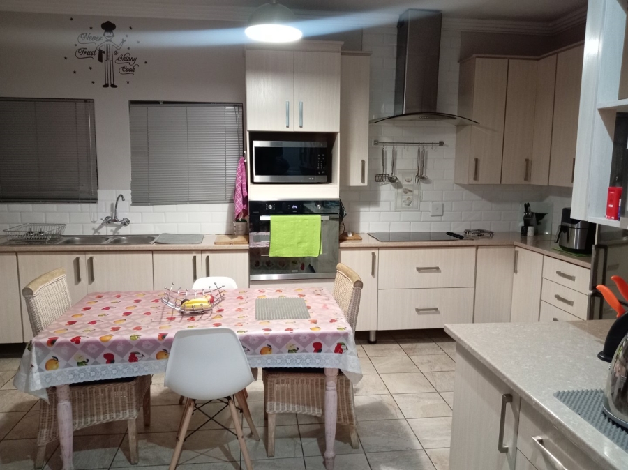 4 Bedroom Property for Sale in Riamar Park Gauteng