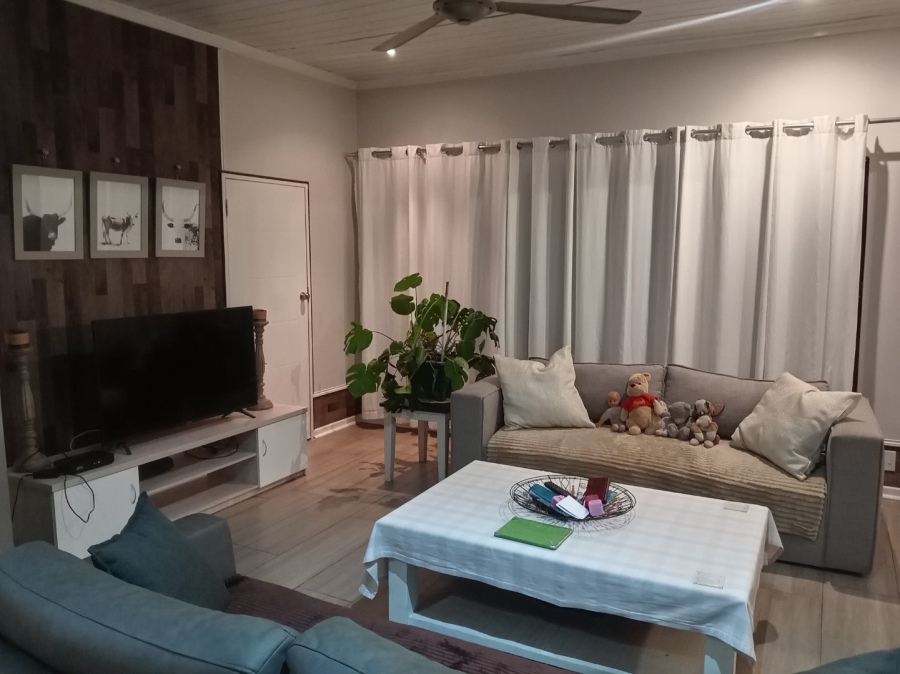 4 Bedroom Property for Sale in Riamar Park Gauteng