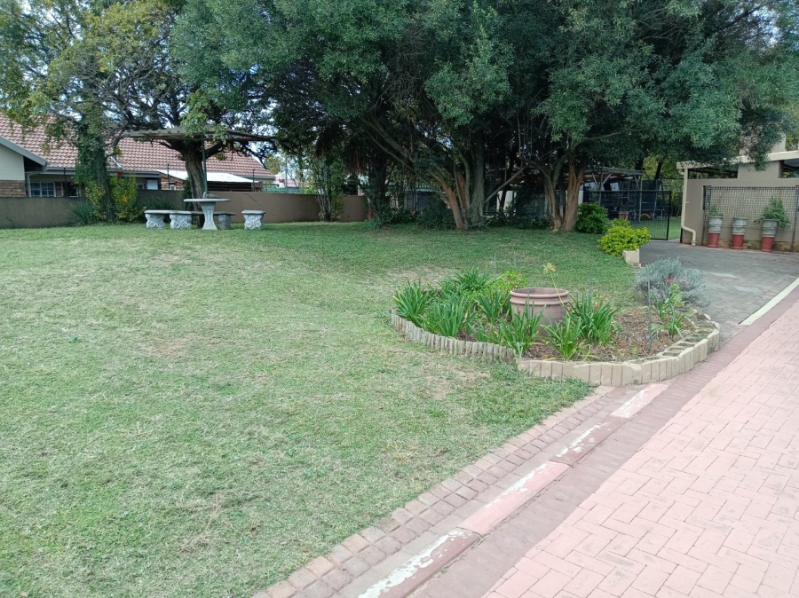 4 Bedroom Property for Sale in Riamar Park Gauteng