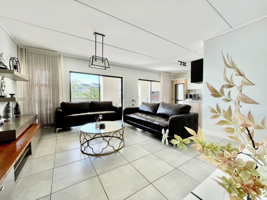 To Let 3 Bedroom Property for Rent in Waterfall Gauteng