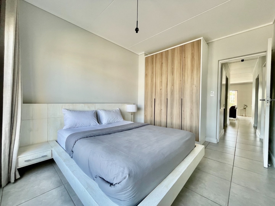 To Let 3 Bedroom Property for Rent in Waterfall Gauteng