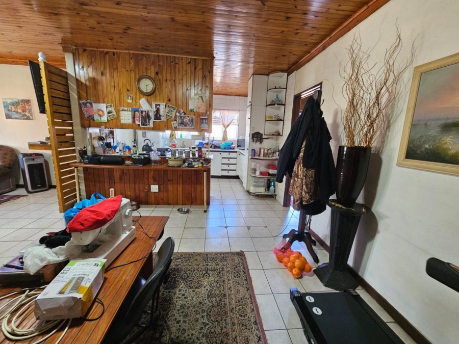 3 Bedroom Property for Sale in Dunnottar Gauteng