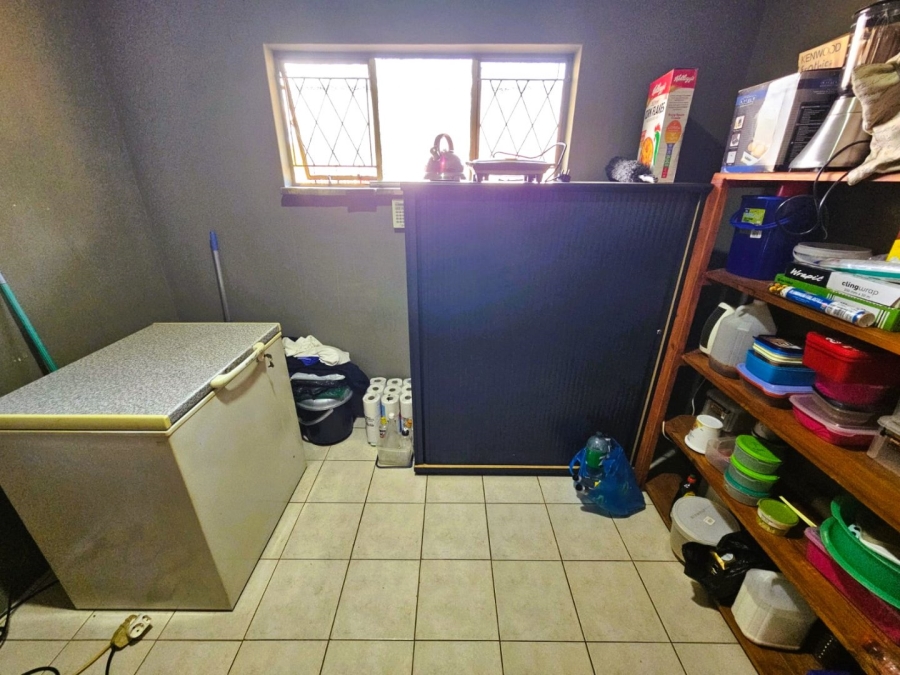 3 Bedroom Property for Sale in Dunnottar Gauteng