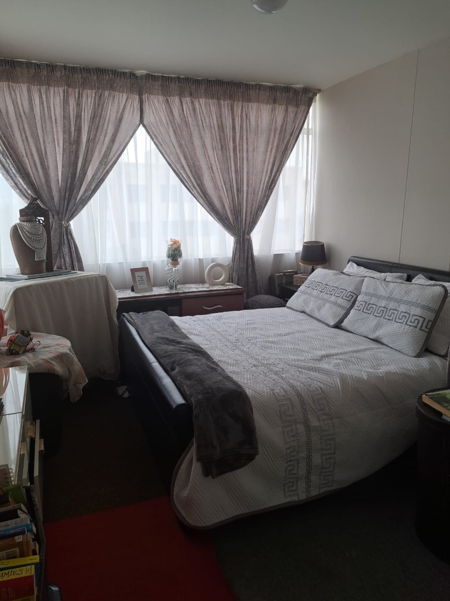 1 Bedroom Property for Sale in Arcadia Gauteng