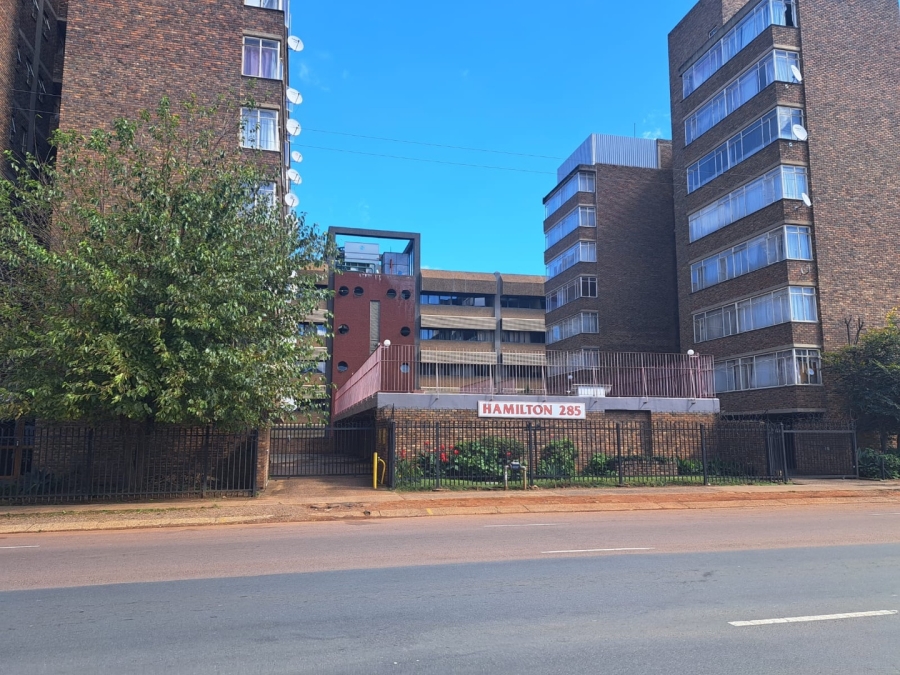 1 Bedroom Property for Sale in Arcadia Gauteng