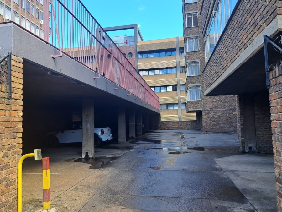 1 Bedroom Property for Sale in Arcadia Gauteng